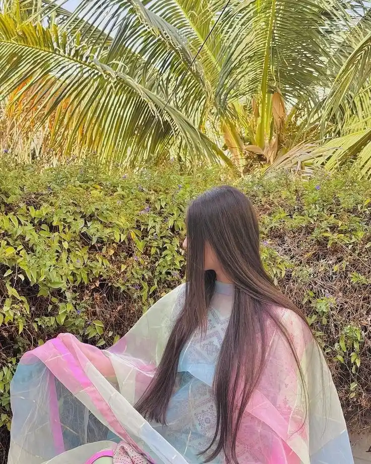 attitude girl hidden face dp