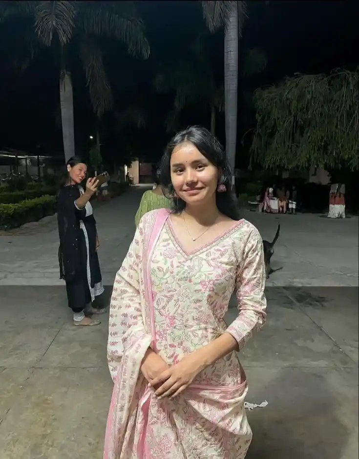 black dress girls dpz