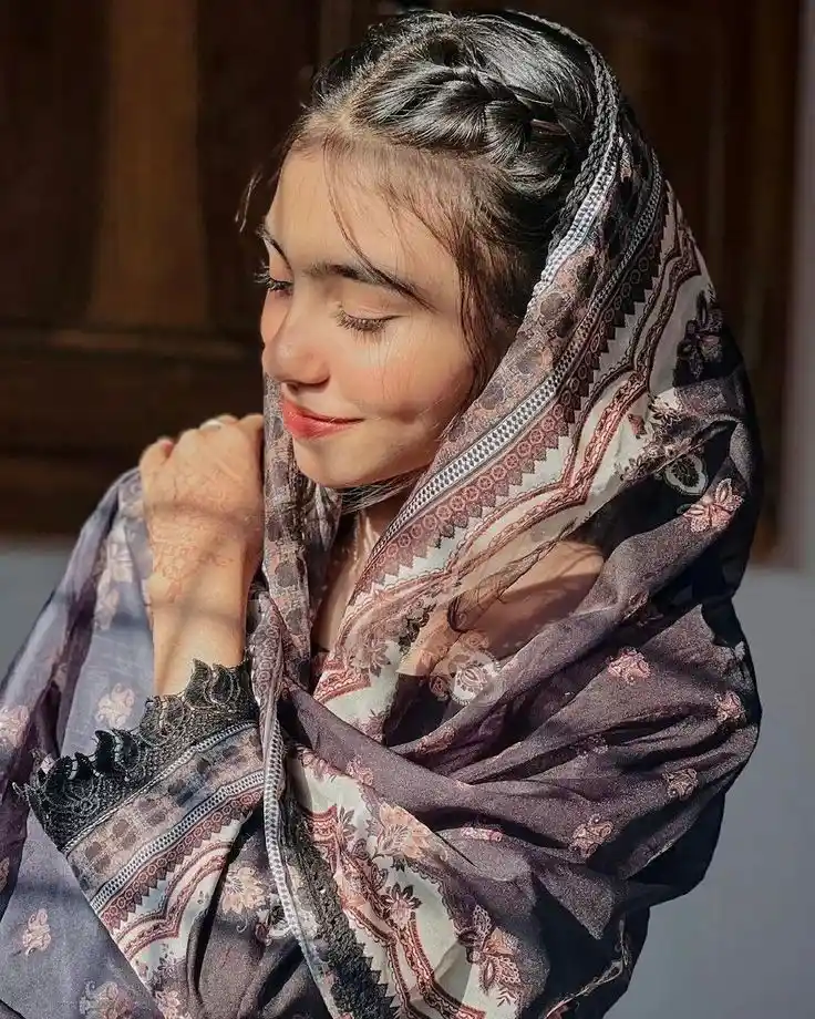 cartoon-cute-girl-dp