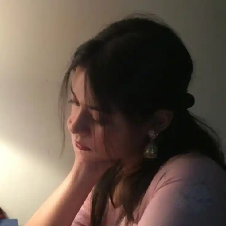 hidden face dp for girls aesthetic