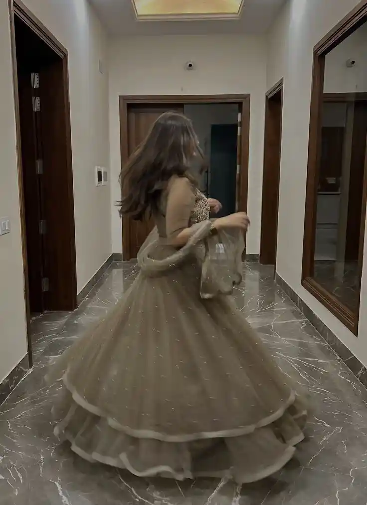 hidden face dp for girls attitude