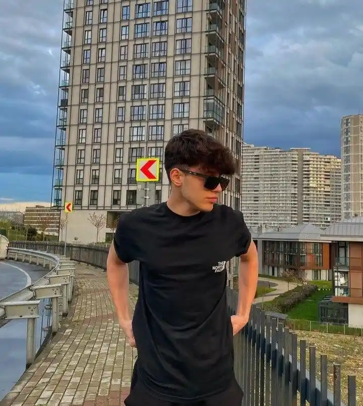 instagram dp for boys attitude anime