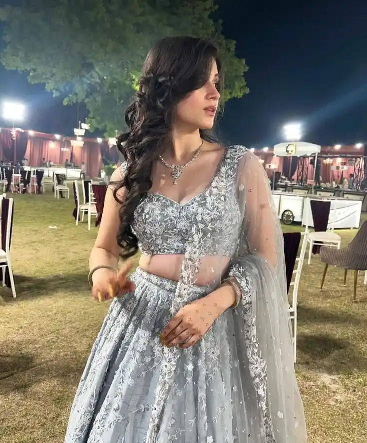 instagram dp for girls hidden face attitude