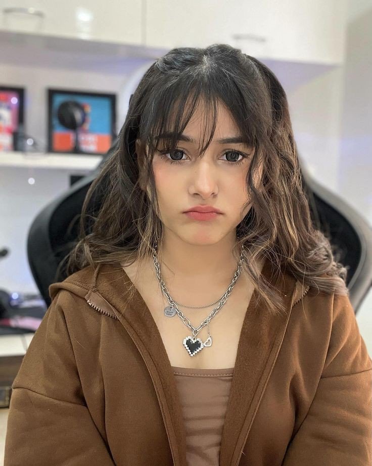 Cute Girl Pic, Dp, Images, Photos