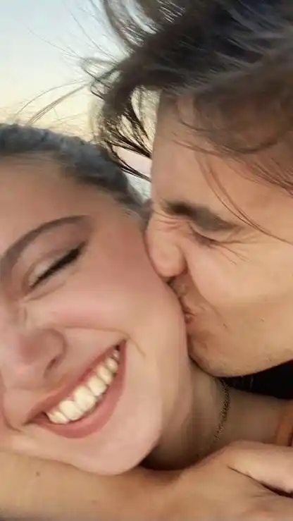 anime cute couple dp