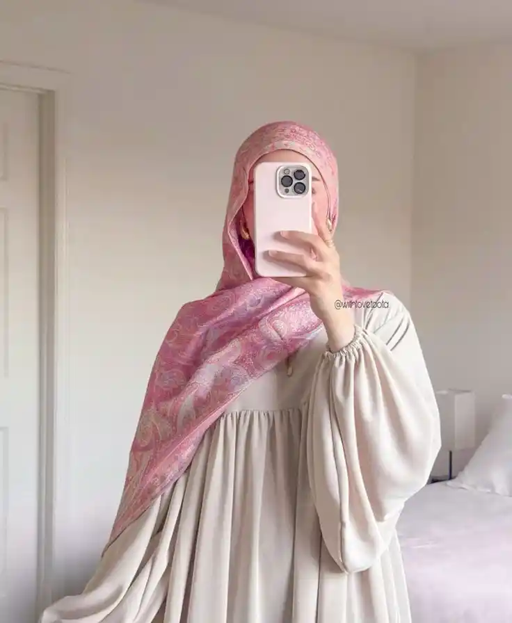 beautiful instagram hijab girl dp 81