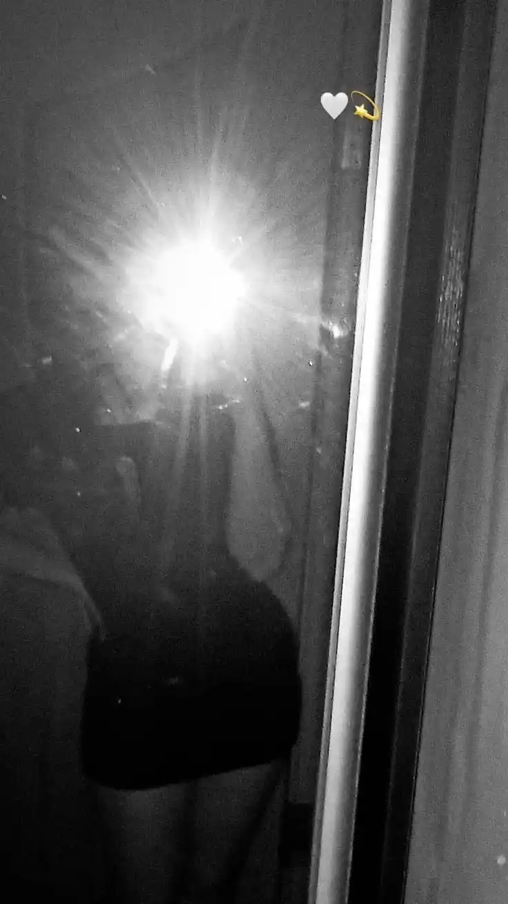 blur hijab girl dp for instagram