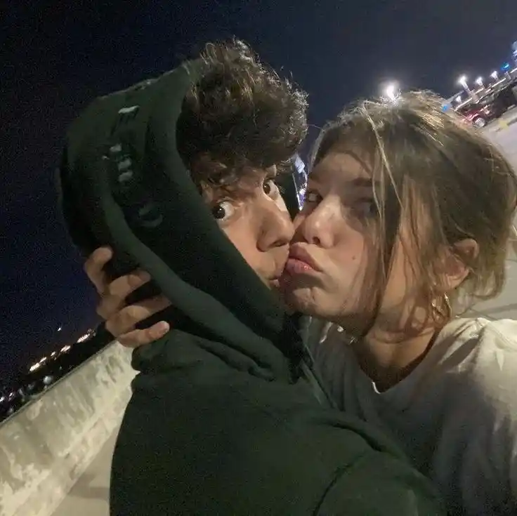 boy and girl love dp images