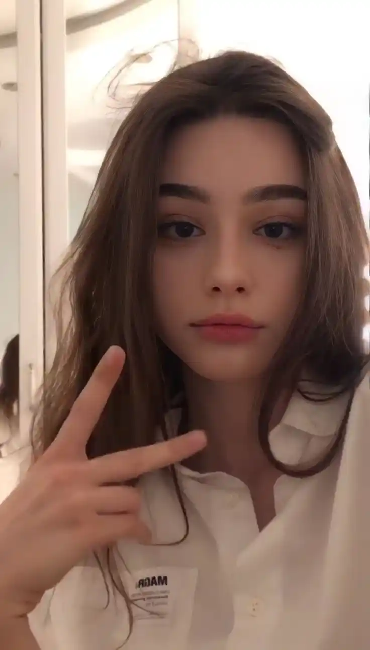 decent dp for girls 55