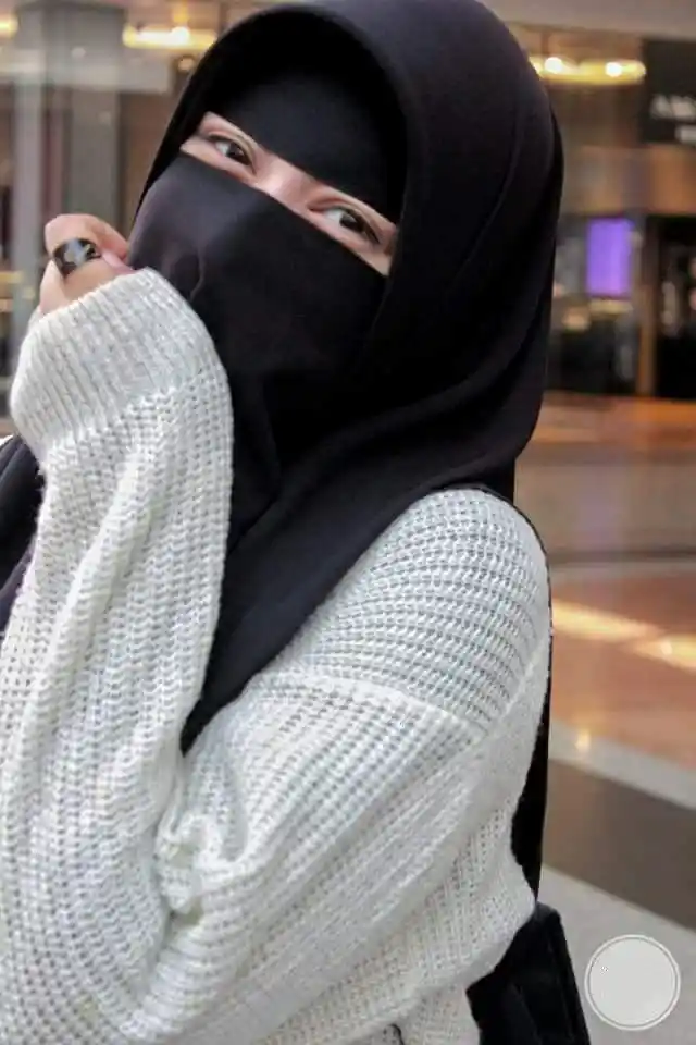 hijab girl dp back pose 14