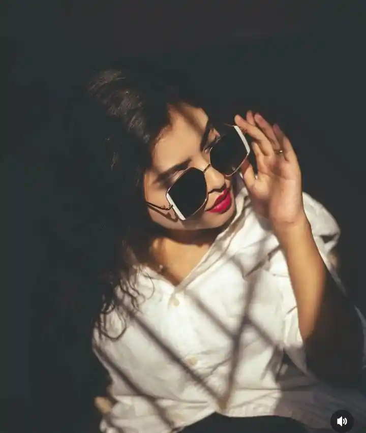 instagram profile picture black and white 32