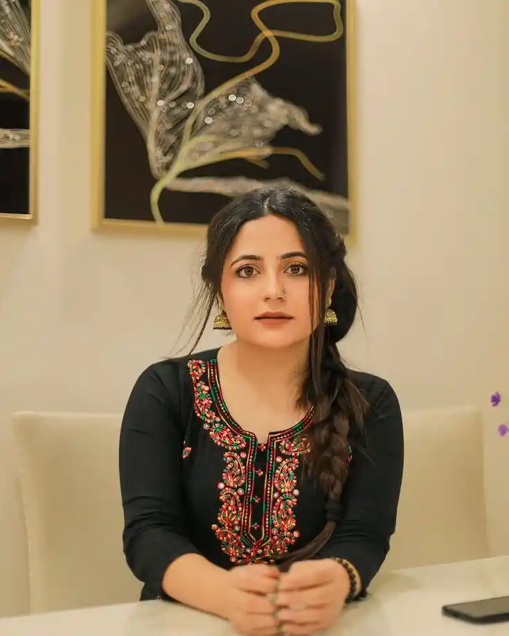 instagram profile picture for girls stylish 63