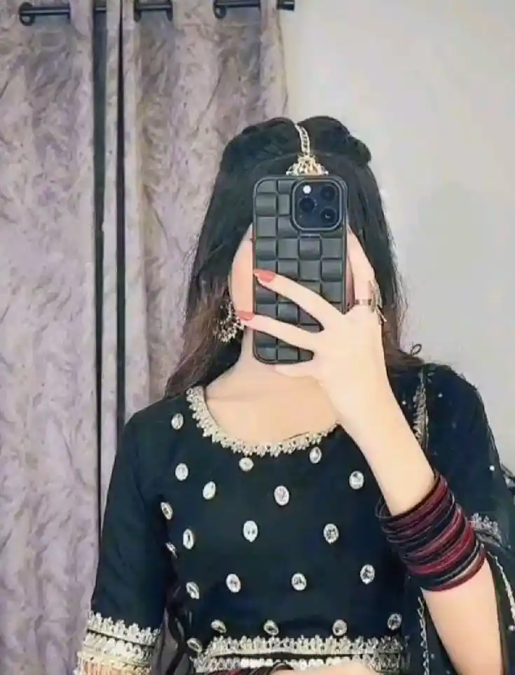 iphone mirror selfie dp 74