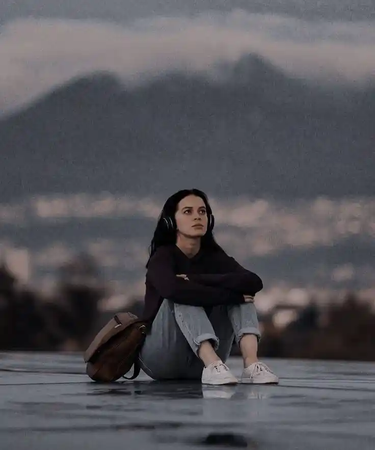 sad girl dpz alone download